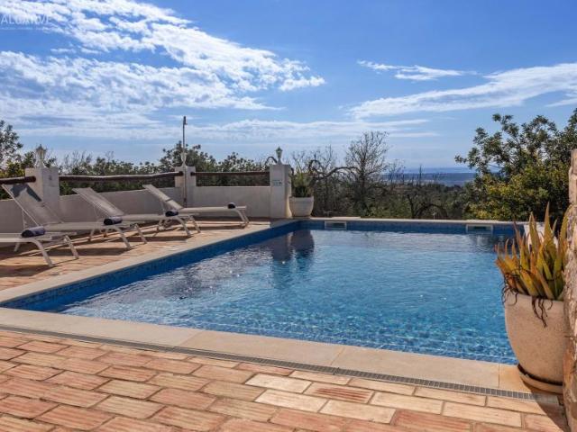 villa 6 quarto, Santa Bárbara de Nexe Algarve DLS100626042