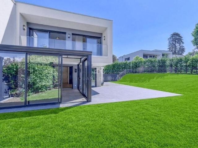 Villa 6 rooms