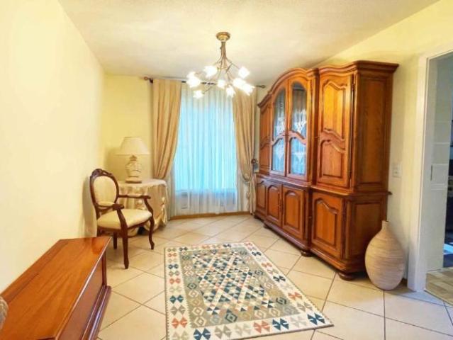 Villa 6.5 Zimmer