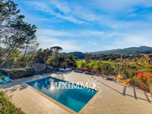 VILLA 6CH VUE DEGAGEE
