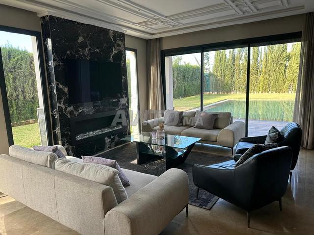 Villa 700m Meublée Ville Vert Bouskoura