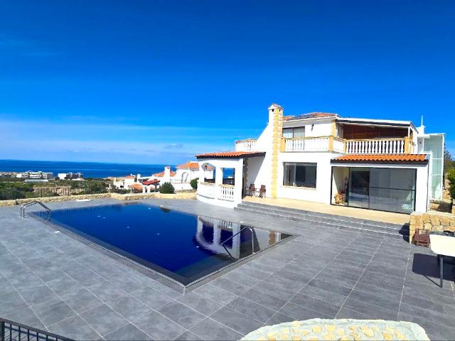 Villa 7+1 Bahçeli, Girne, 214520