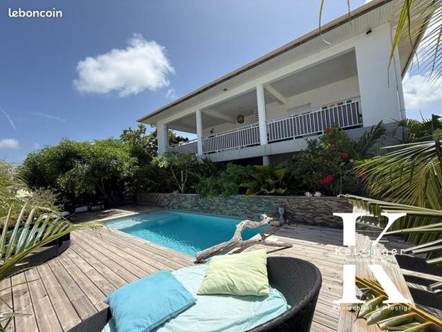 Villa 7 pièces 589 m²