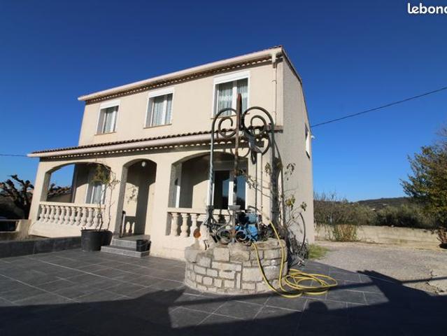 Villa 7 pièces 100 m²