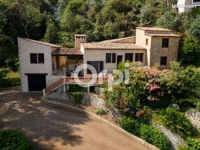 Villa 7 pièces 106 m²