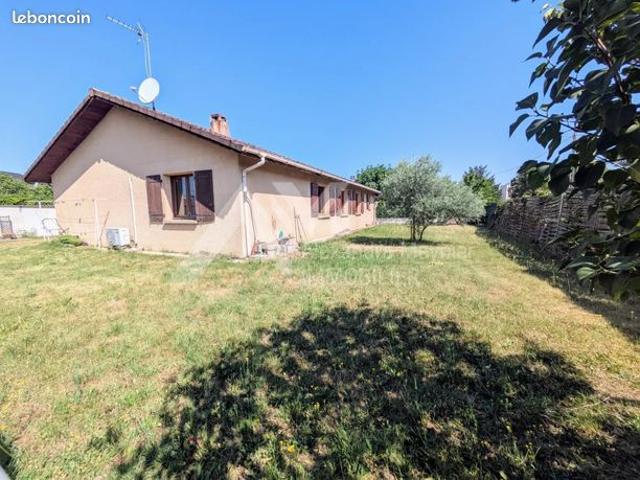 Villa 7 pièces 111 m²