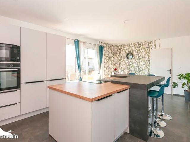 Villa 7 pièces 123 m²