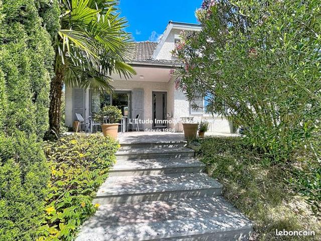Villa 7 pièces 130 m²