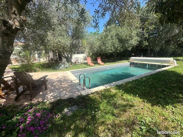 Villa 7 pièces 130 m²