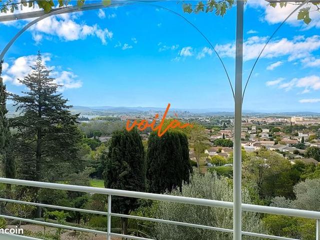 Villa 7 pièces 130 m²