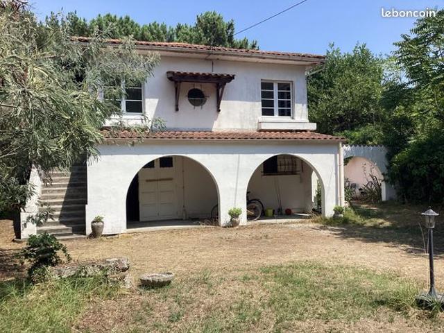 Villa 7 pièces 130 m²