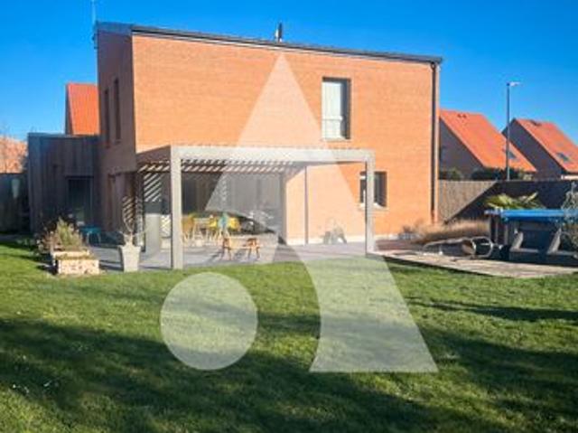 Villa 7 pièces 132 m²