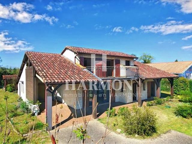 Villa 7 pièces 133 m²