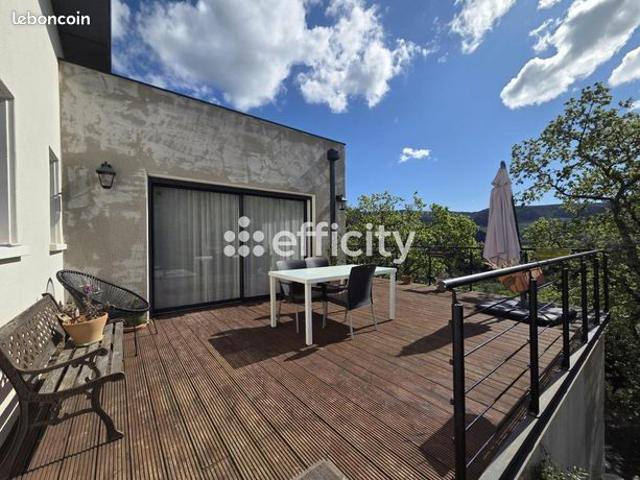 Villa 7 pièces 133 m²