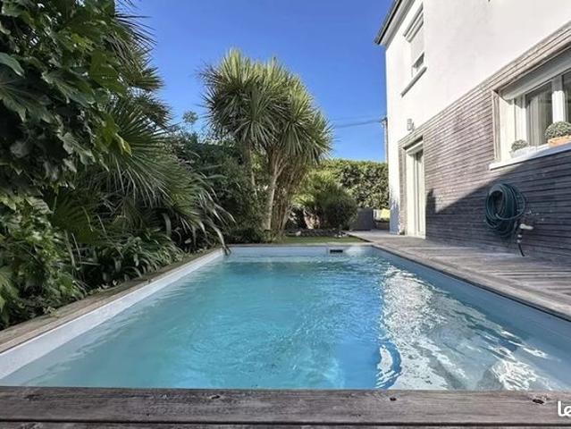 Villa 7 pièces 135 m²