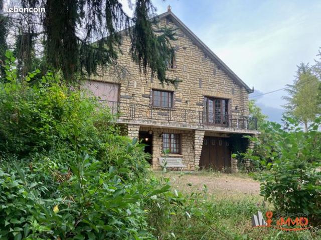 Villa 7 pièces 136 m²