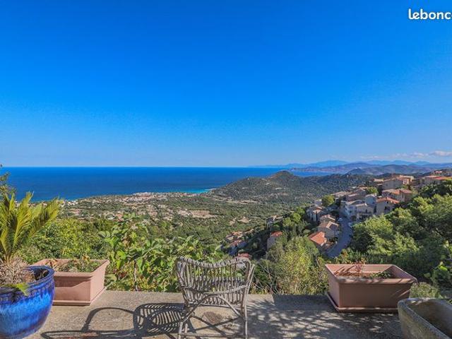 Villa 7 pièces 136 m²