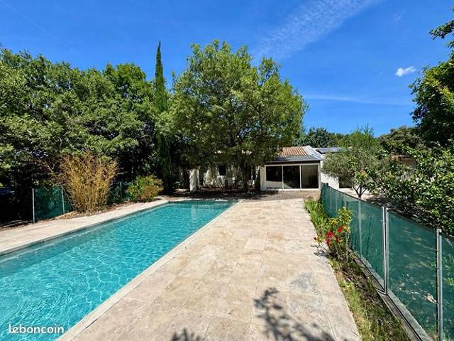 Villa 7 pièces 138 m²