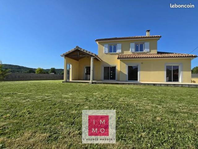 Villa 7 pièces 139 m²