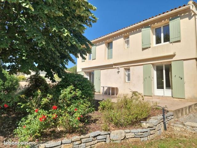 Villa 7 pièces 140 m²