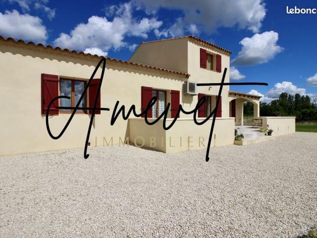 Villa 7 pièces 144 m²