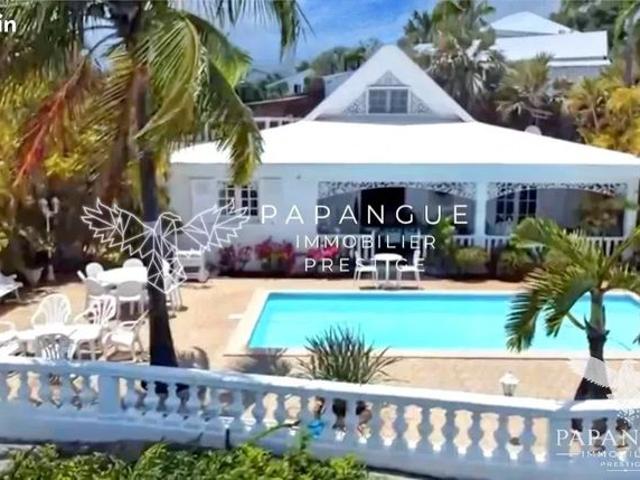 Villa 7 pièces 145 m²