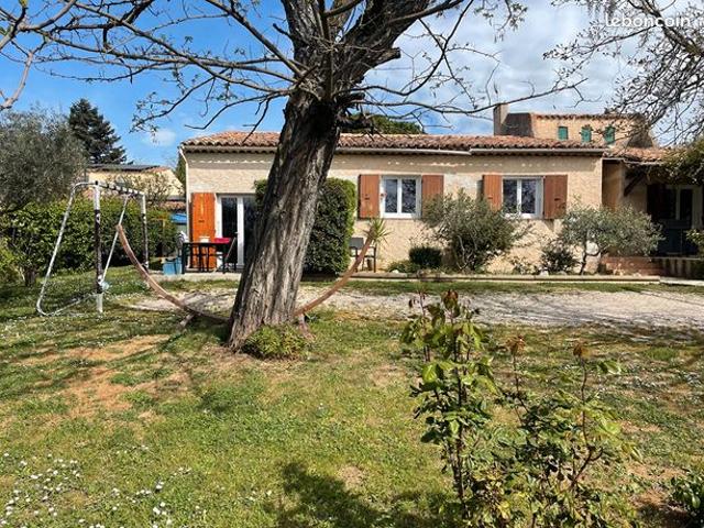 Villa 7 pièces 145 m²