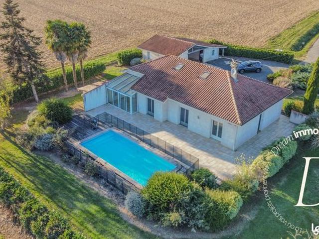 Villa 7 pièces 145 m²