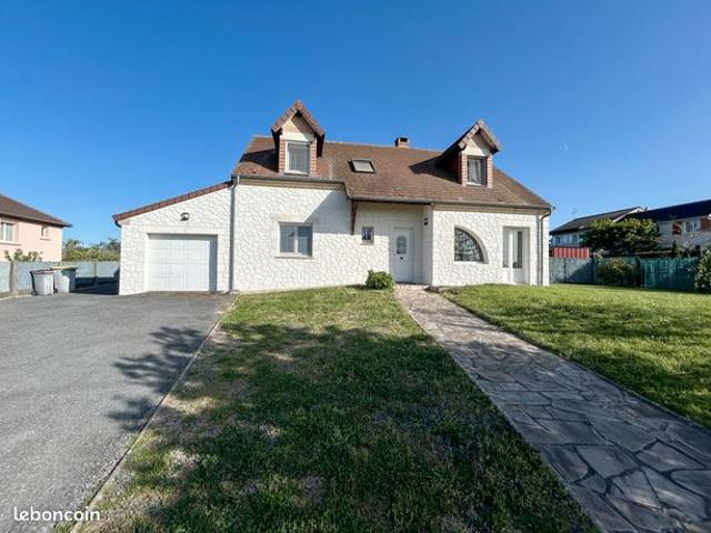 Villa 7 pièces 145 m²