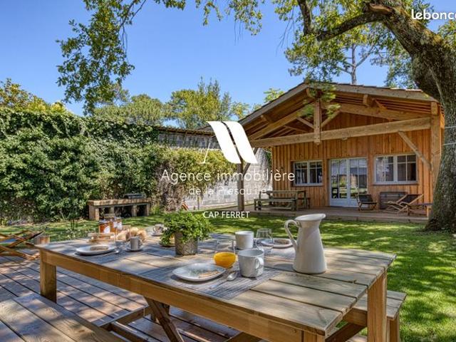 Villa 7 pièces 145 m²