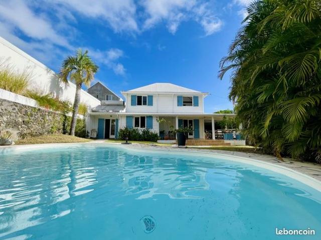 Villa 7 pièces 149 m²