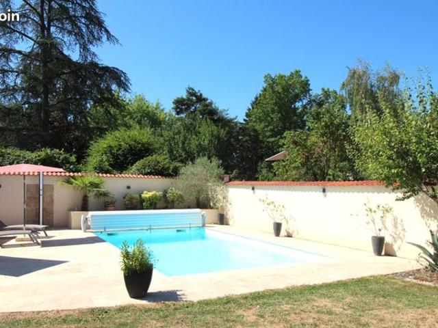 Villa 7 pièces 150 m²