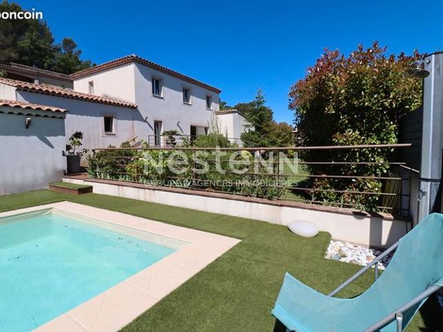 Villa 7 pièces 150 m²