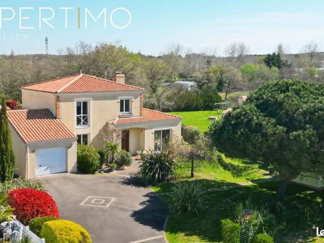 Villa 7 pièces 155 m²