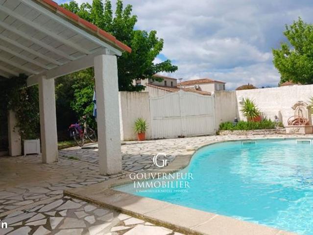 Villa 7 pièces 155 m²