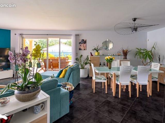 Villa 7 pièces 156 m²