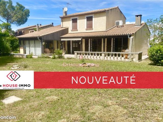 Villa 7 pièces 157 m²