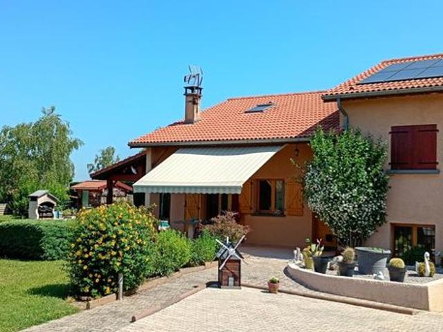 Villa 7 pièces 158 m²