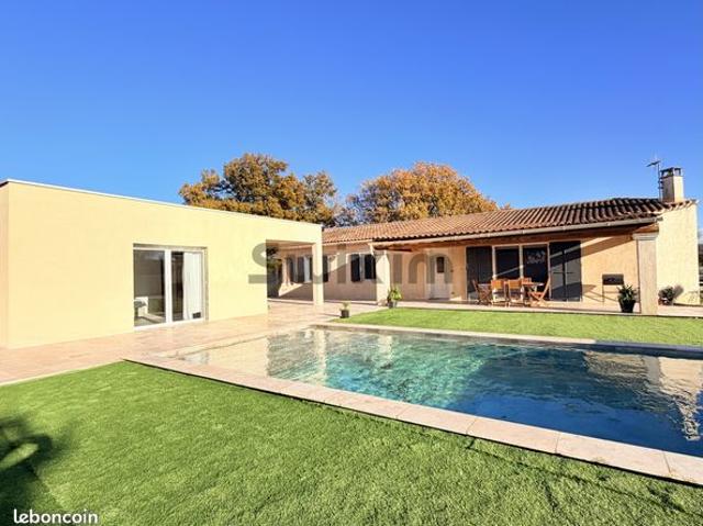 Villa 7 pièces 158 m²