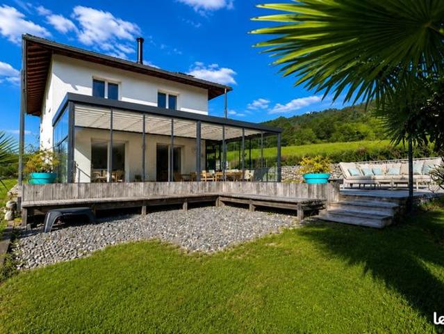 Villa 7 pièces 159 m²