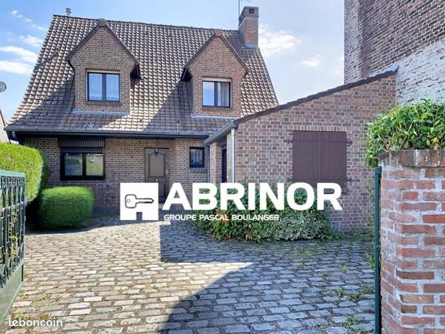 Villa 5 pièces 160 m²