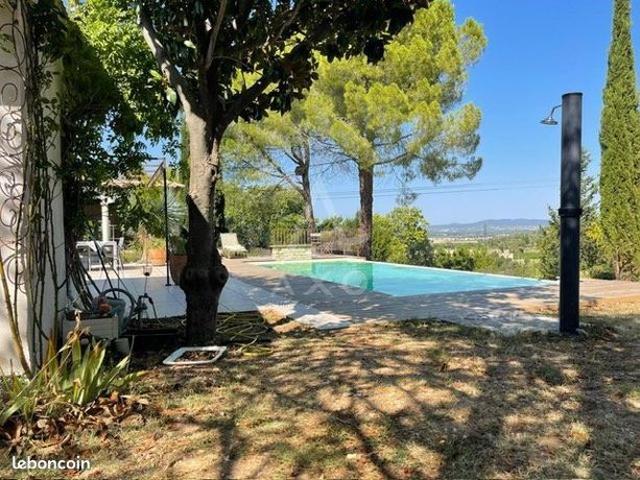 Villa 7 pièces 160 m²