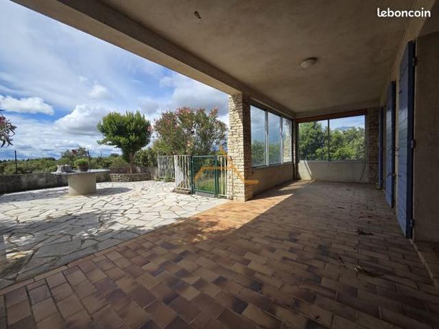 Villa 7 pièces 160 m²