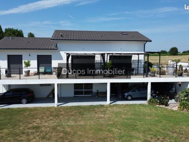Villa 7 pièces 160 m²