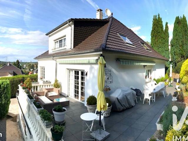 Villa 7 pièces 160 m²