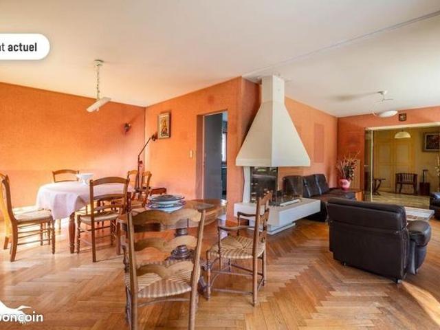 Villa 7 pièces 160 m²