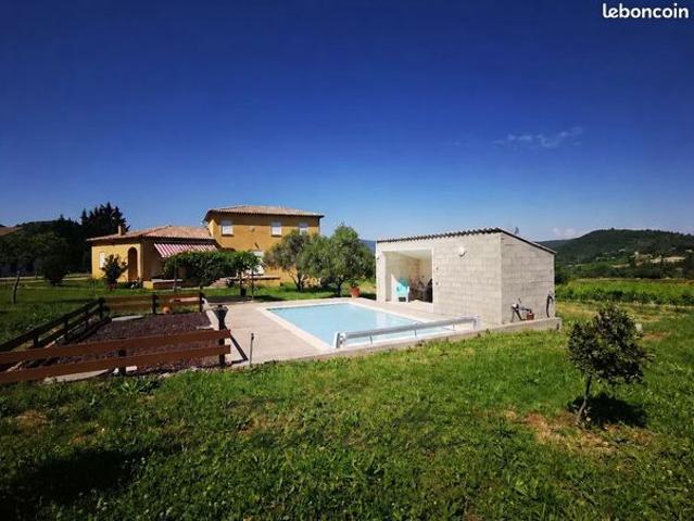 Villa 7 pièces 160 m²