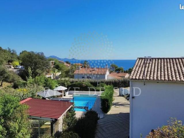 Villa 7 pièces 160 m²
