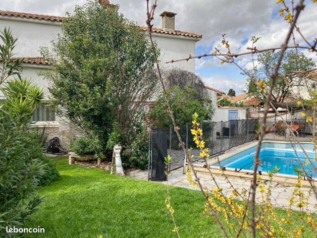 Villa 7 pièces 160 m²