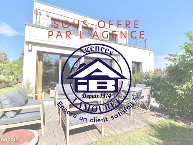 Villa 7 pièces 161 m²